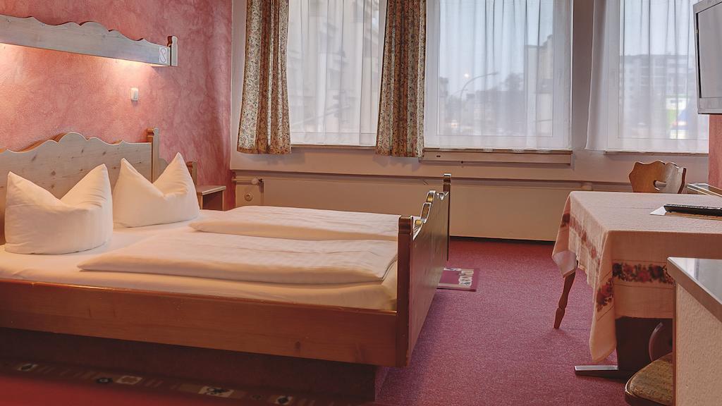 Hotel Luitpold Landshut Pokoj fotografie